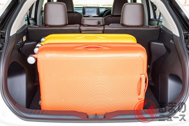 新型ヤリスクロスの内装はどうなの 使い勝手で高いポイントとは くるまのニュース