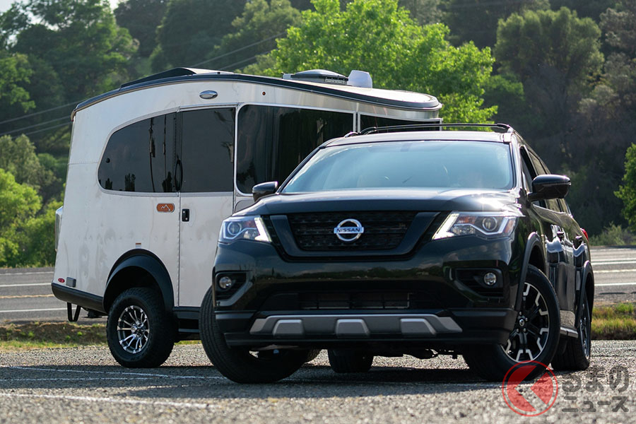キャンピングトレーラーでも重量750kg以下ならけん引免許は不要となる(画像は日産「パスファインダー」のイメージ)