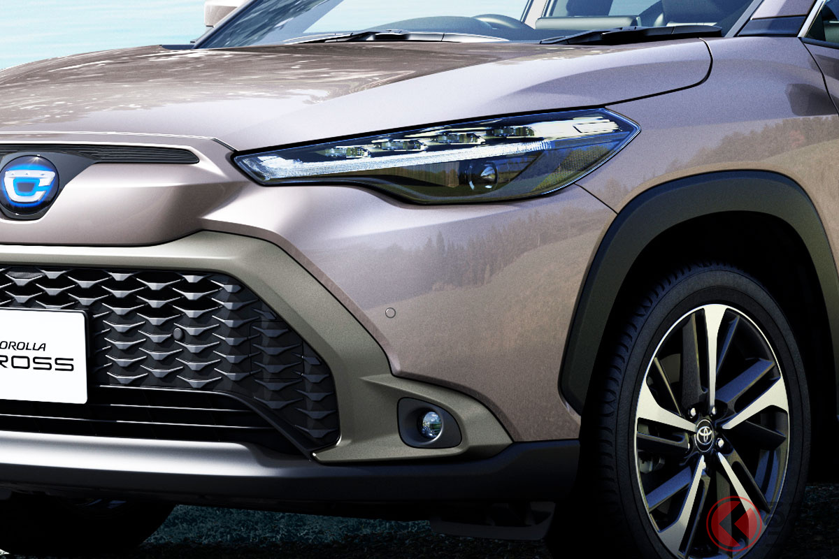 トヨタ新型「カローラクロス」