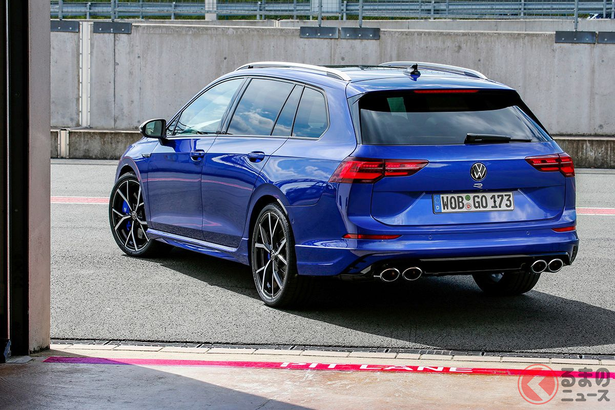 VW新型「ゴルフRヴァリアント」のリアスタイル