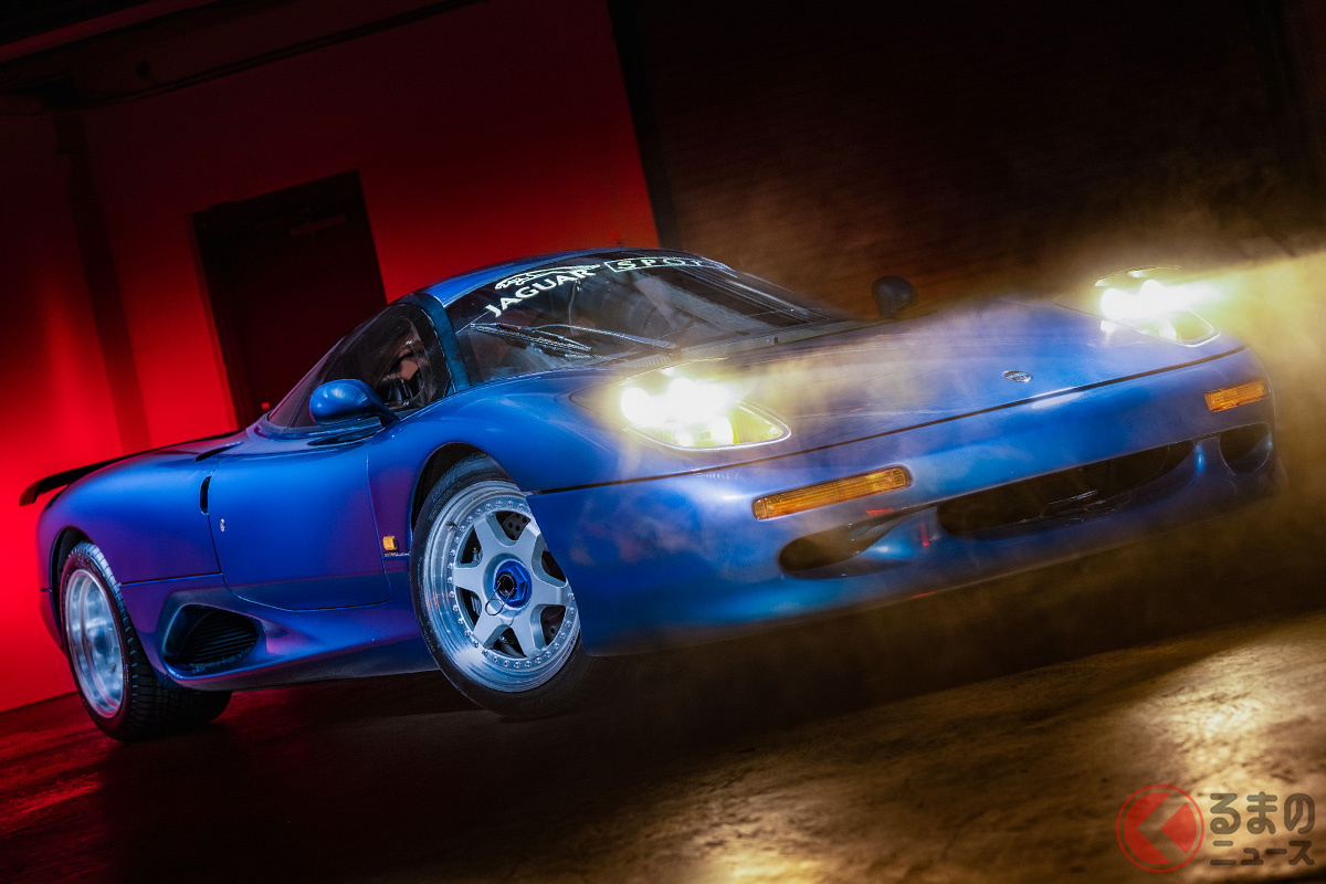 新車当時、日本にデリバリーされた個体のジャガー「XJR-15」(C)2021 Courtesy of RM Sotheby's