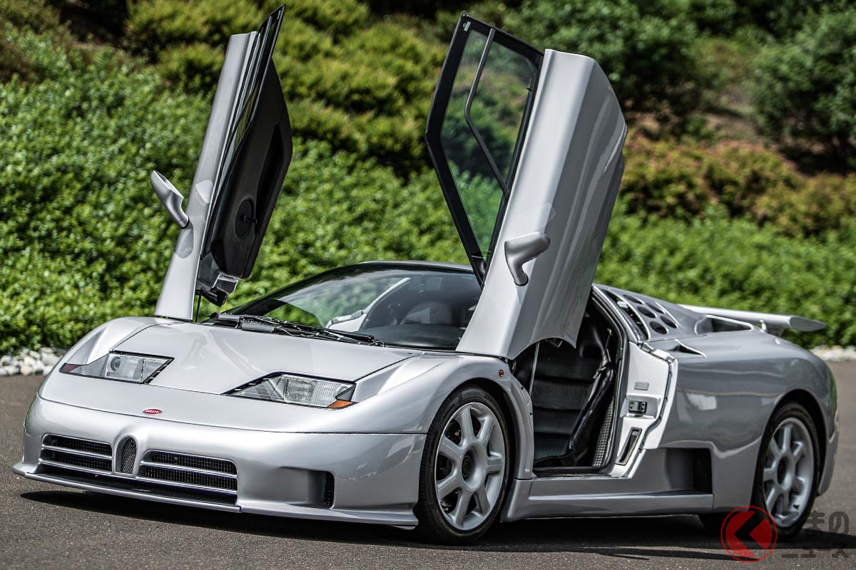 「グリジオ・キアーロ(ライトグレー)」のボディに、EB110SSでは珍しい「ネロ・インキオス(ブラック)」のインテリアの組み合わせ(C)2021 Courtesy of RM Sotheby's