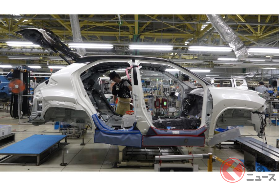 原材料費や輸送費が世界的に高騰していることがクルマの値上げの要因(イメージ)