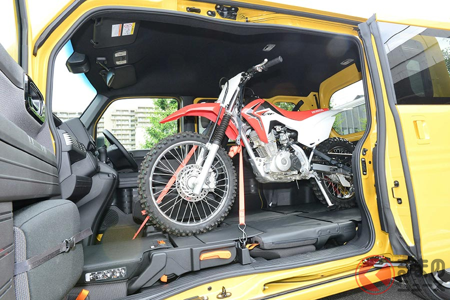 バイクも積めるホンダ「N-VAN」