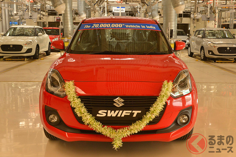 インドのマルチ・スズキが2000万台目に生産した「スイフト」