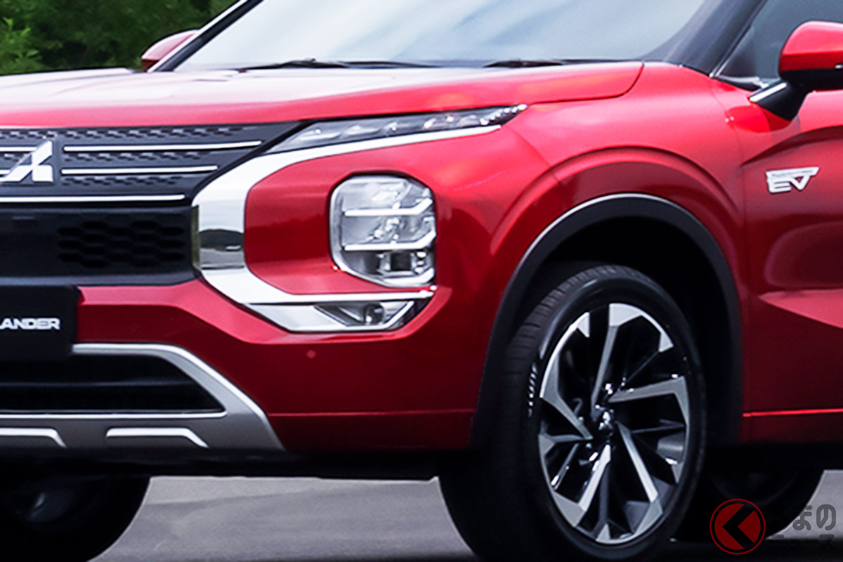 三菱 新型「アウトランダーPHEV」