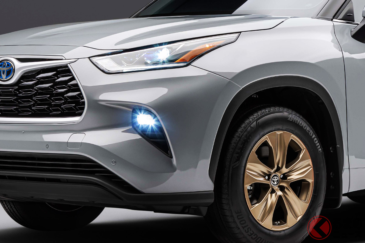 この顔はカッコイイ! 日本には導入予定が無い「ハイランダー」(欧州ハイブリッド仕様)