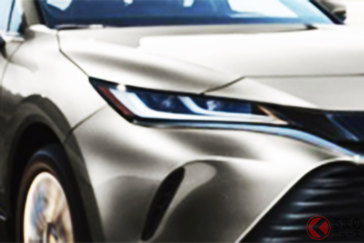 新型「ヴェンザ」はどんな高級SUVとして登場する?(画像は一汽トヨタが展開する中国仕様の「ハリアー」)