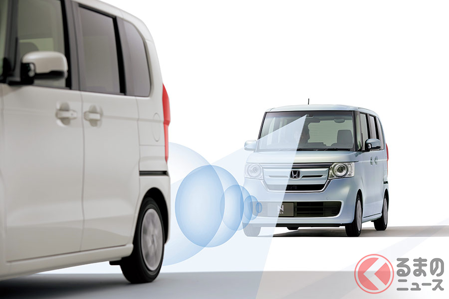 N-BOXは先進安全パッケージ「ホンダセンシング」を全車標準装備している部分が支持されている。
