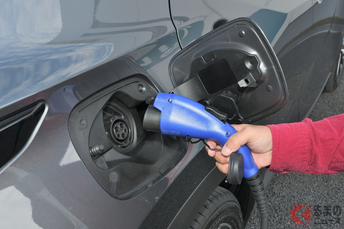 新型「NX 450h+」はクラストップレベルのEV走行可能距離約90kmを実現した