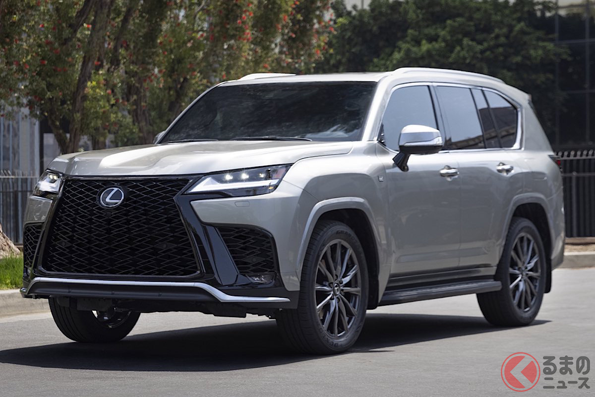米国ではLX初となる「Fスポーツ」がラインナップすることが発表されている