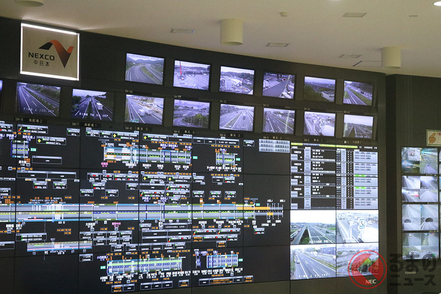 高速道路各社は、昼夜問わず各路線をリアルタイムで管理することで、スムーズな渋滞情報を発信しています。
