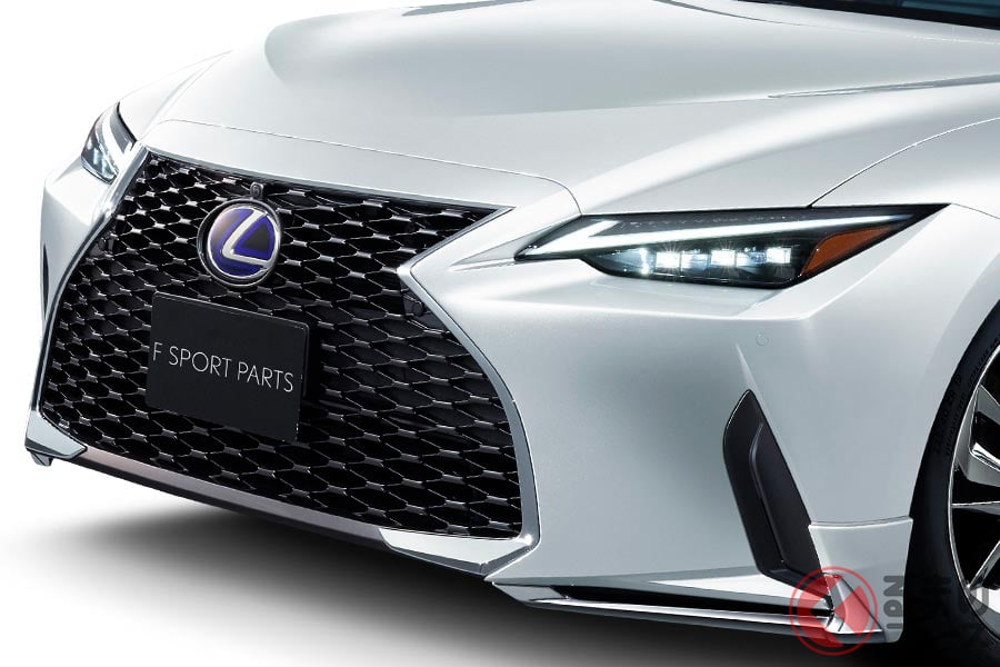 レクサス新型「IS」(モデリスタパーツ装着)