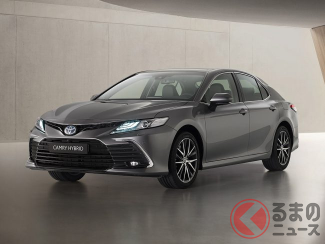 トヨタ新型 カムリ ハイブリッド 登場 よりダイナミックなデザインへと変貌 くるまのニュース トヨタ新型 カムリ ハイブリッド 登場 よりダイナミックなデザインへと変貌 くるまのニュース