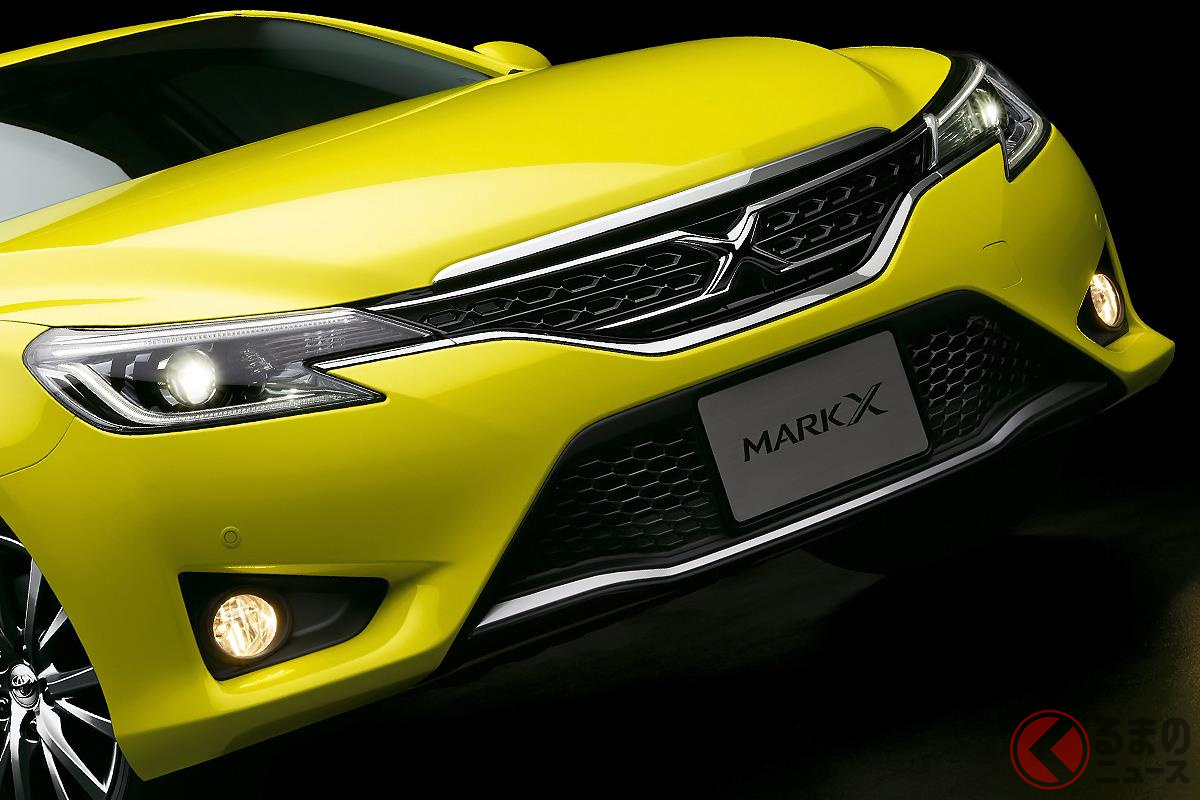 高性能なエンジンを搭載したハイパフォーマンスセダンたち