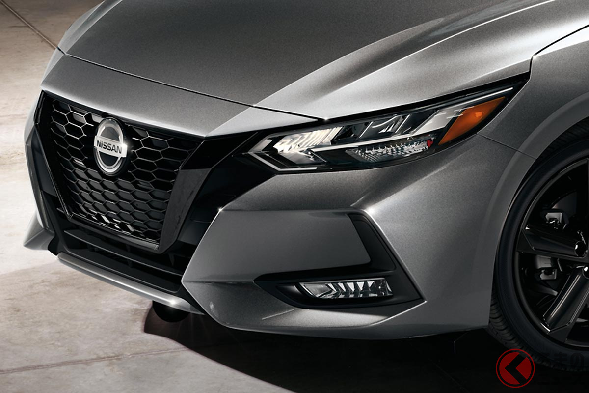 北米で販売される日産のセダン「セントラ」(ミッドナイトエディション)