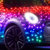 ド派手すぎる虹色電飾の「MINI」爆誕！ 思わず振り返る最強クリスマス仕様 LED何千個で実現した？