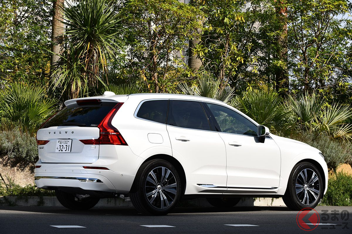 ボルボ改良新型「XC60 リチャージPHEV T8 AWD」