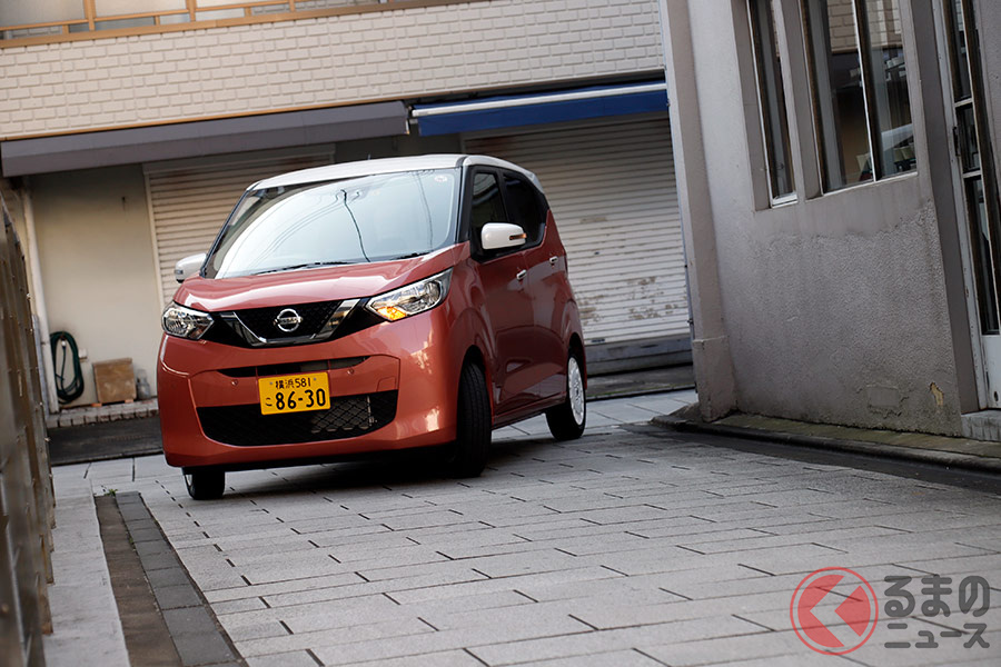 狭い道の多い日本にマッチした軽自動車