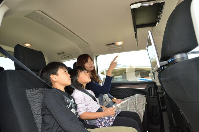 車内でwi Fiが使い放題に カロッツェリアの車載用wi Fiルーターを使って家族でドライブしてみた Pr くるまのニュース