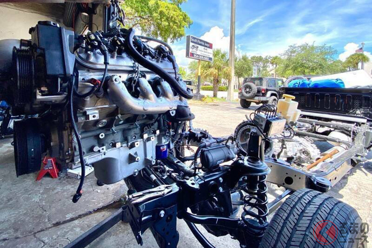 シボレー「コルベット」の6.2リットルV型8気筒エンジンを搭載(Copyright c JamesEdition.com)