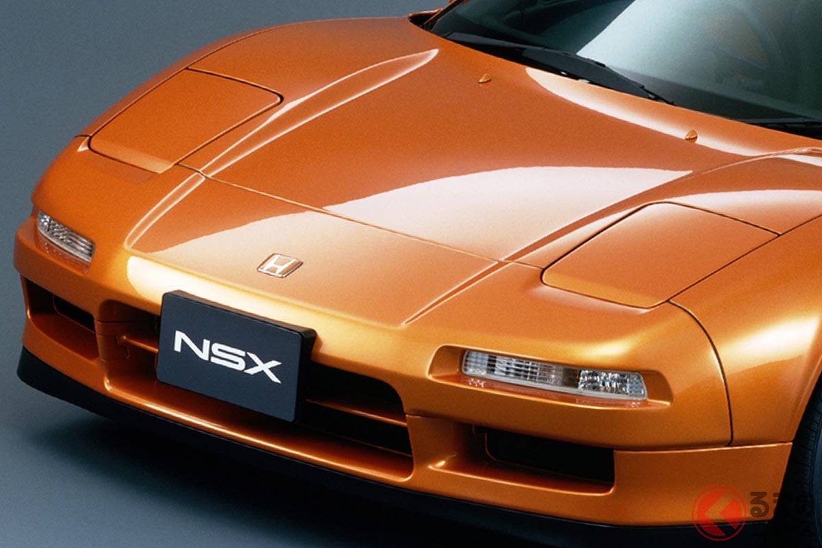 現在は絶滅した「リトラクタブルヘッドライト」を装着したホンダ初代「NSX」