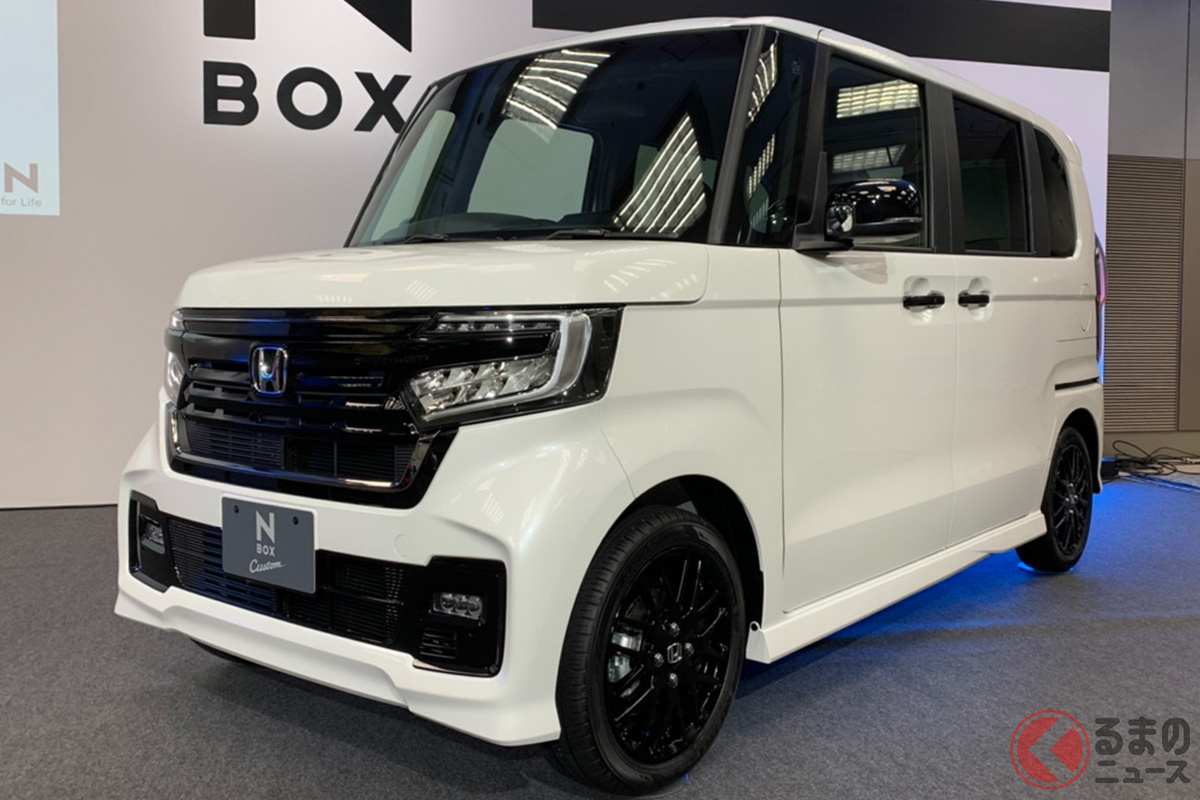 軽の全長3395mm×全幅1475mmは全車共通