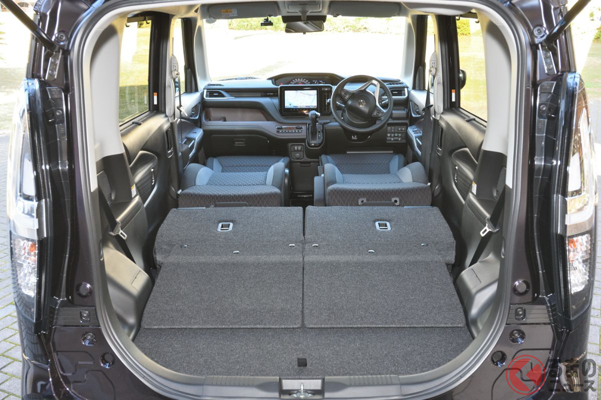 セールスポイントとなる「広い居住空間」をさらに拡大したことがユーザーから好評だという