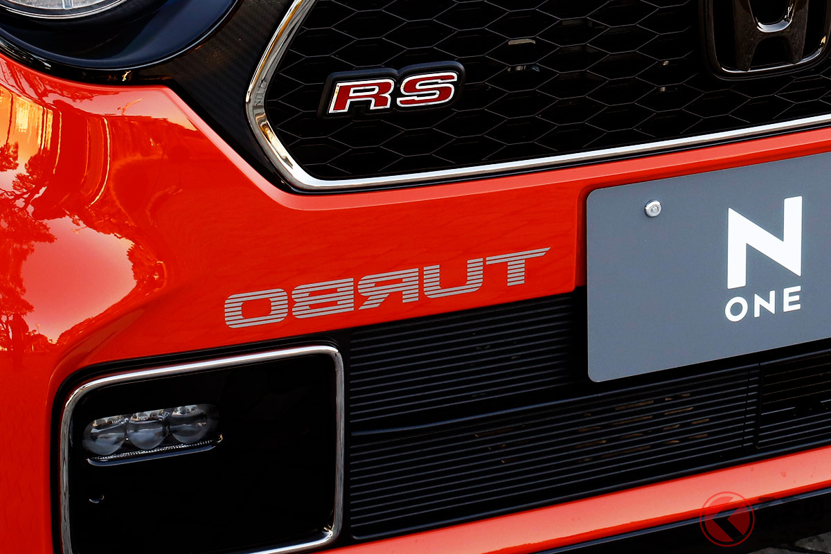 ホンダ「N-ONE」ではかつて流行った「逆TURBO」のステッカーがオプションで用意されている