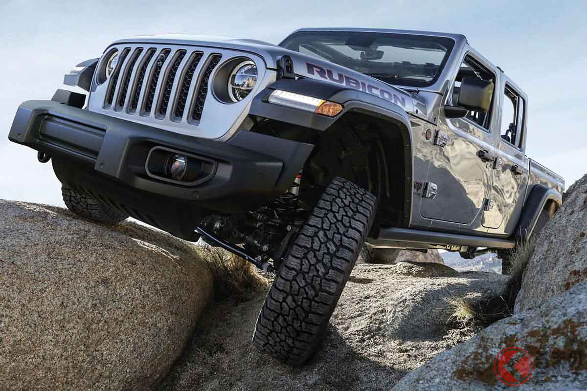 2021年11月に日本上陸したジープ「グラディエーター」。巨大なピックアップトラックだ