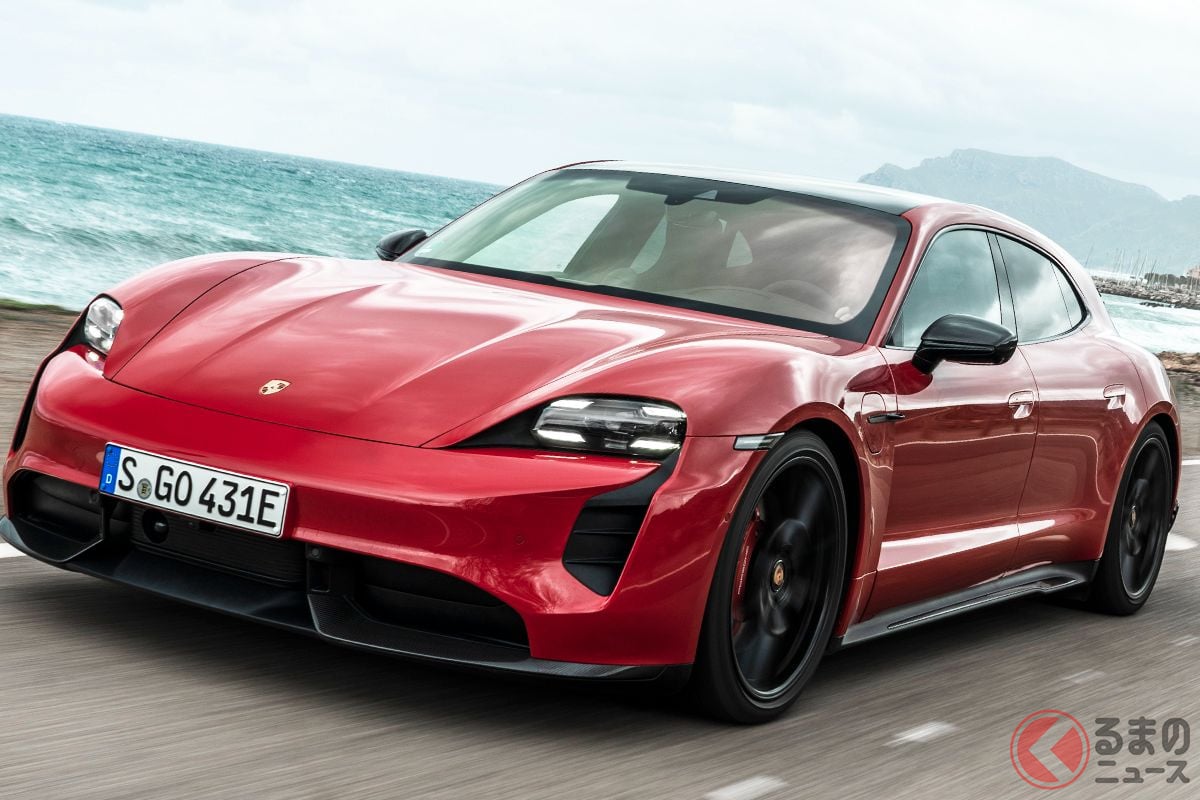 ポルシェ「タイカン・スポーツツーリスモ」