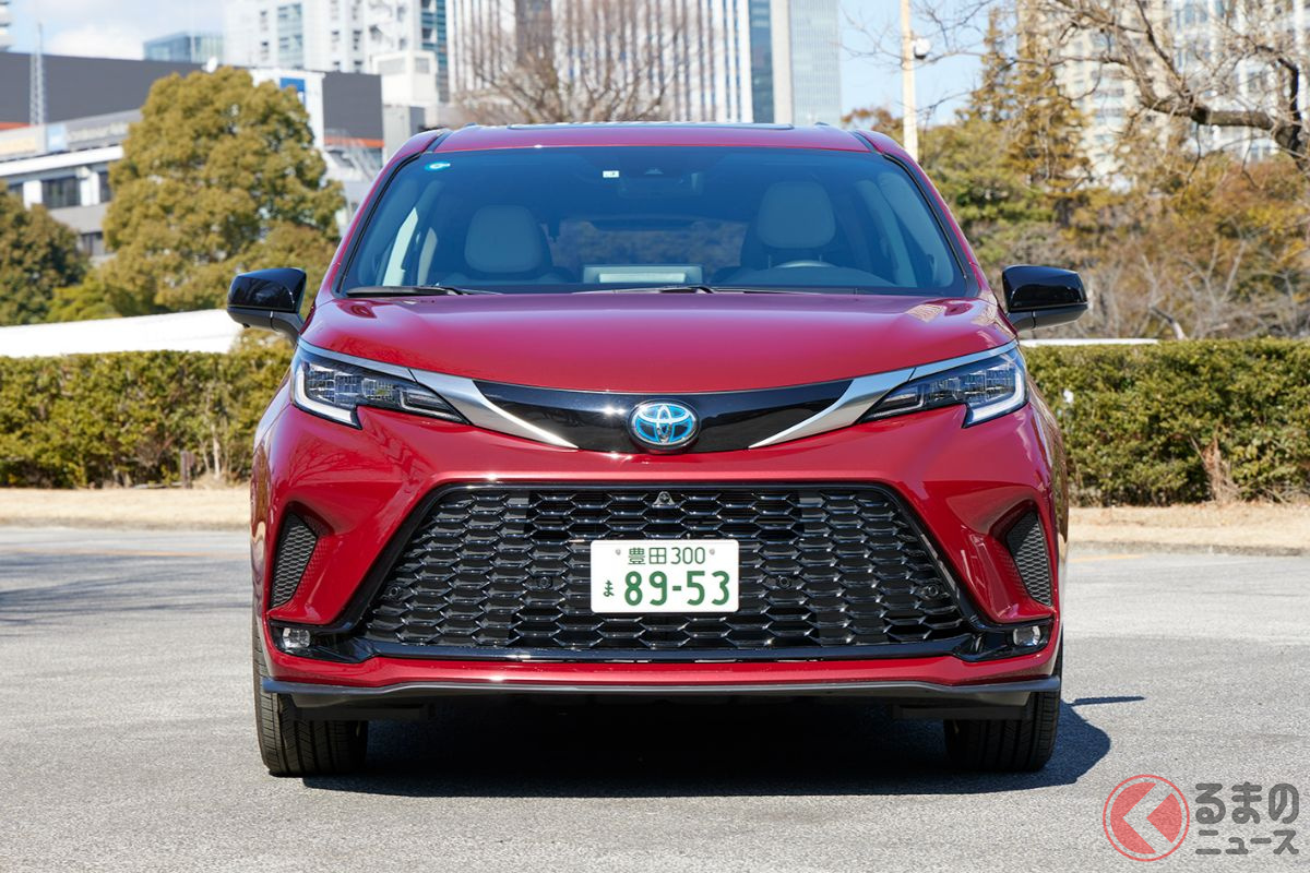 日本に2台! 日本のナンバープレートが装着されたトヨタ「シエナ」が凄かった!