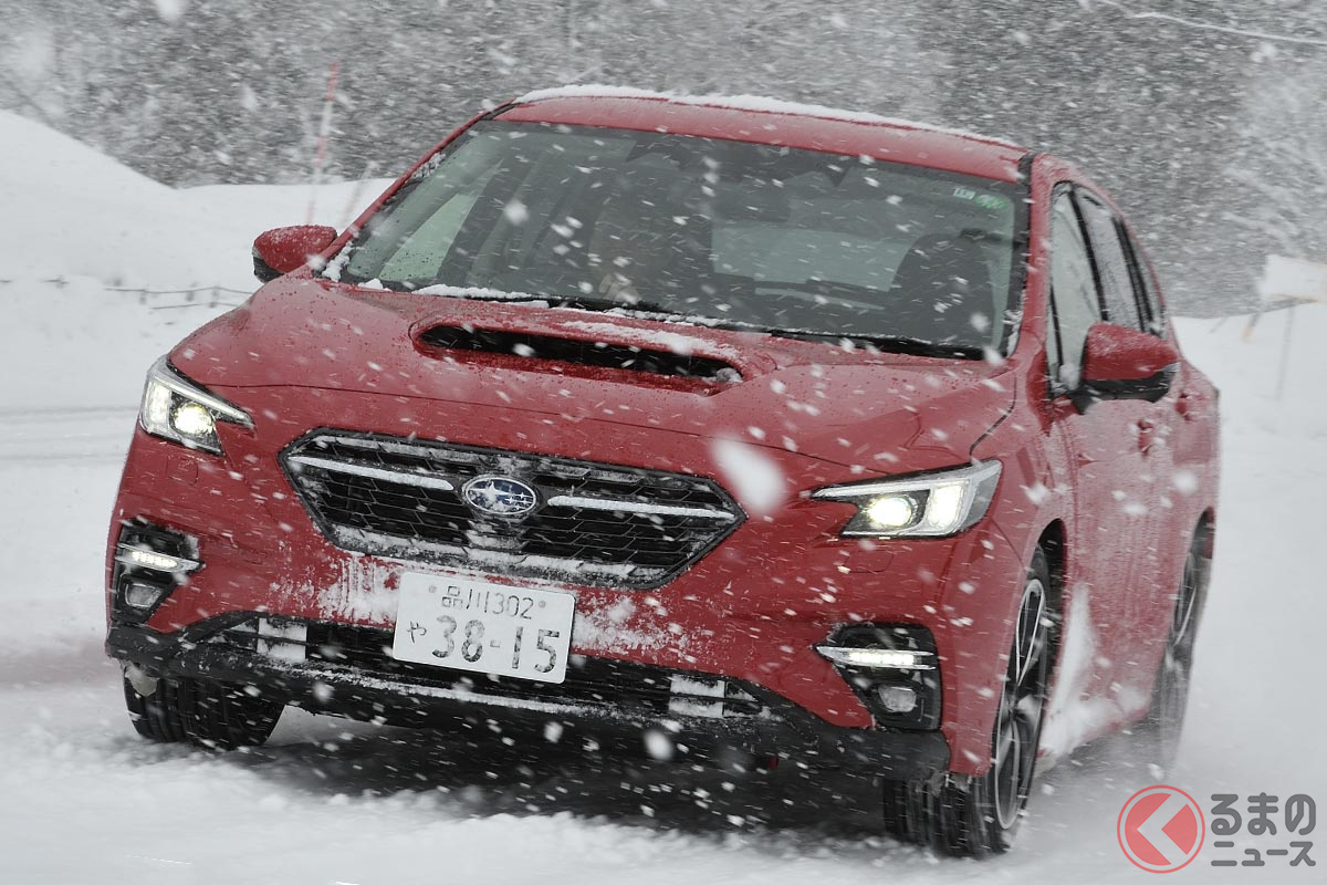 スバル新型「レヴォーグ」