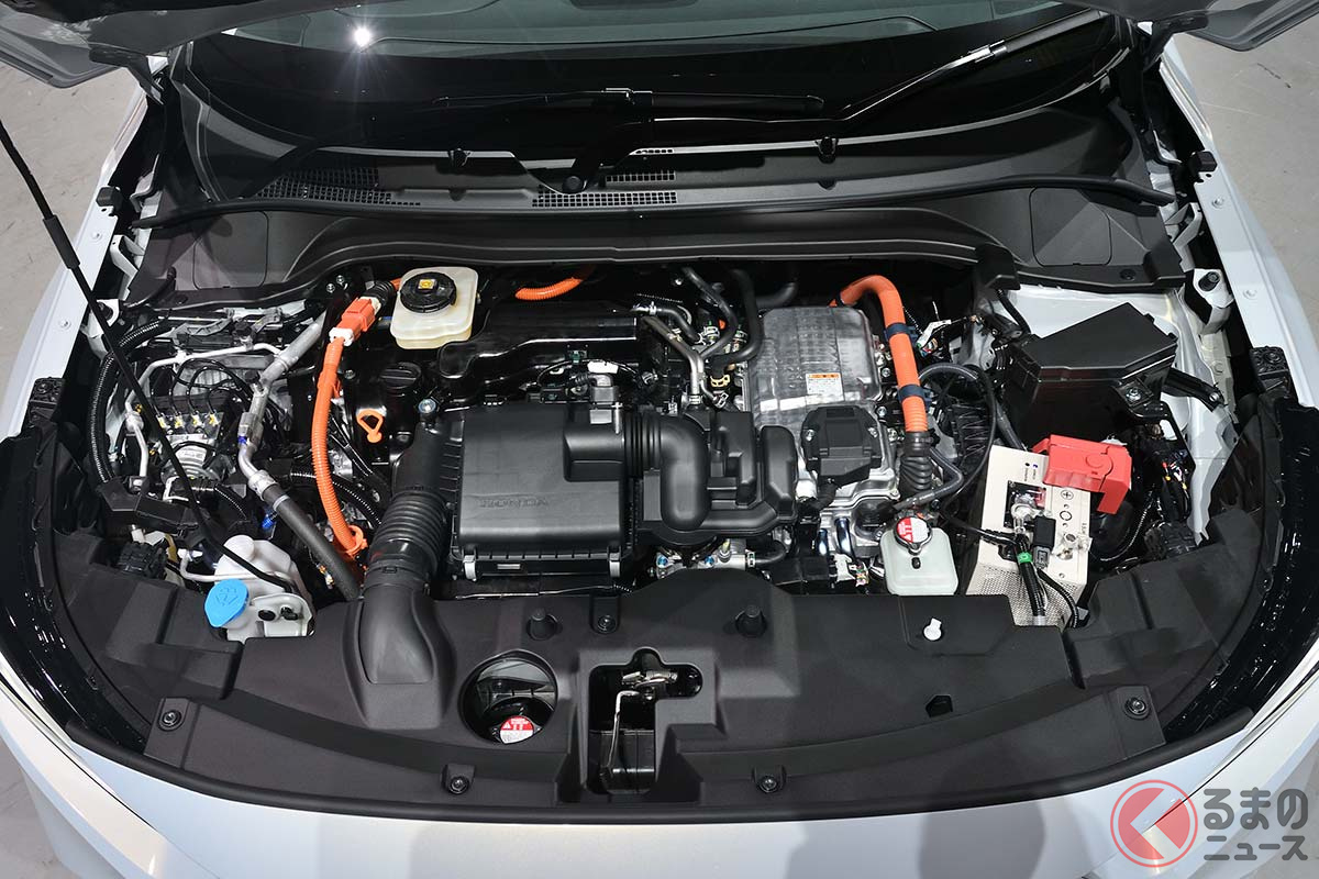 ホンダ新型「ヴェゼル」のエンジンルーム