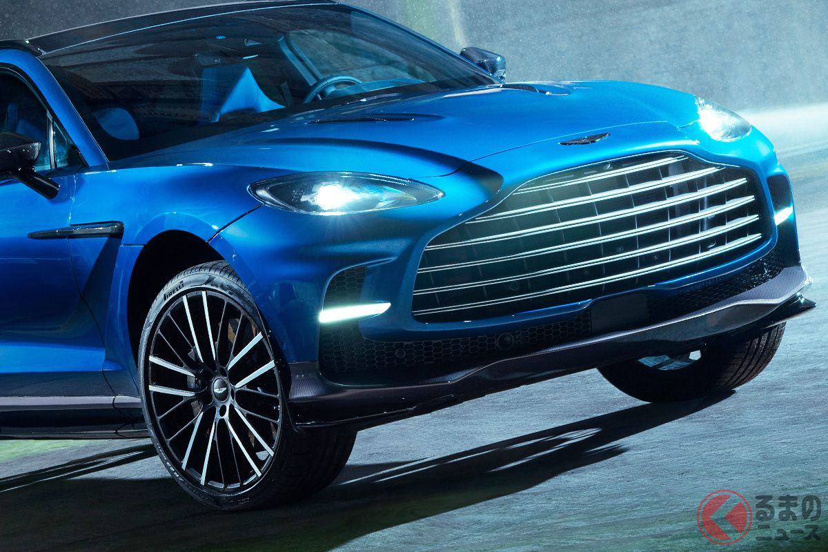 世界初公開されたアストンマーティン新型「DBX707」