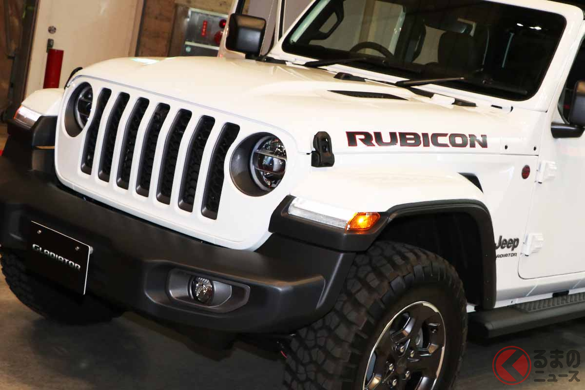 2022年2月に開催された「ジャパンキャンピングカーショー」で日本初お披露目されたジープブランドのピックアップトラック「Gladiator(グラディエーター)」