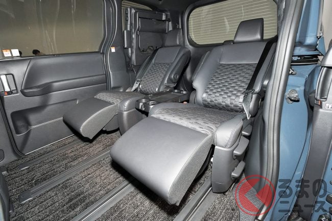 価格差300万円以上でトヨタ アルファード よりも快適 オットマン ヒーター採用の ノア ヴォクシー 極上2列目装備を徹底比較 くるまのニュース 価格差300万円以上でトヨタ アルファード よりも快適 オットマン ヒーター採用の ノア ヴォクシー 極上2列目装備を徹底比較 くるまのニュース