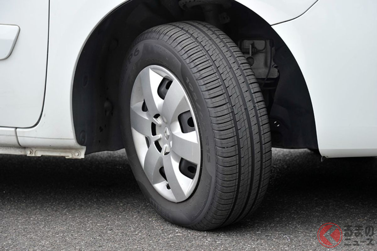 なぜタイヤは、同じサイズで見た目はみんな「黒くて円いゴム」なのに、販売価格がこれほどまでに違うのだろうか