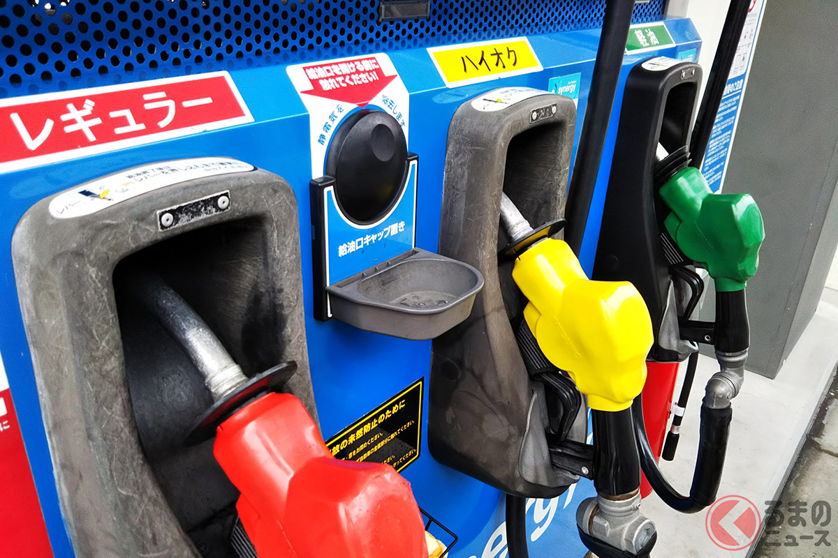 日本のガソリンスタンドではクルマ用としてレギュラー／ハイオク／軽油が流通している
