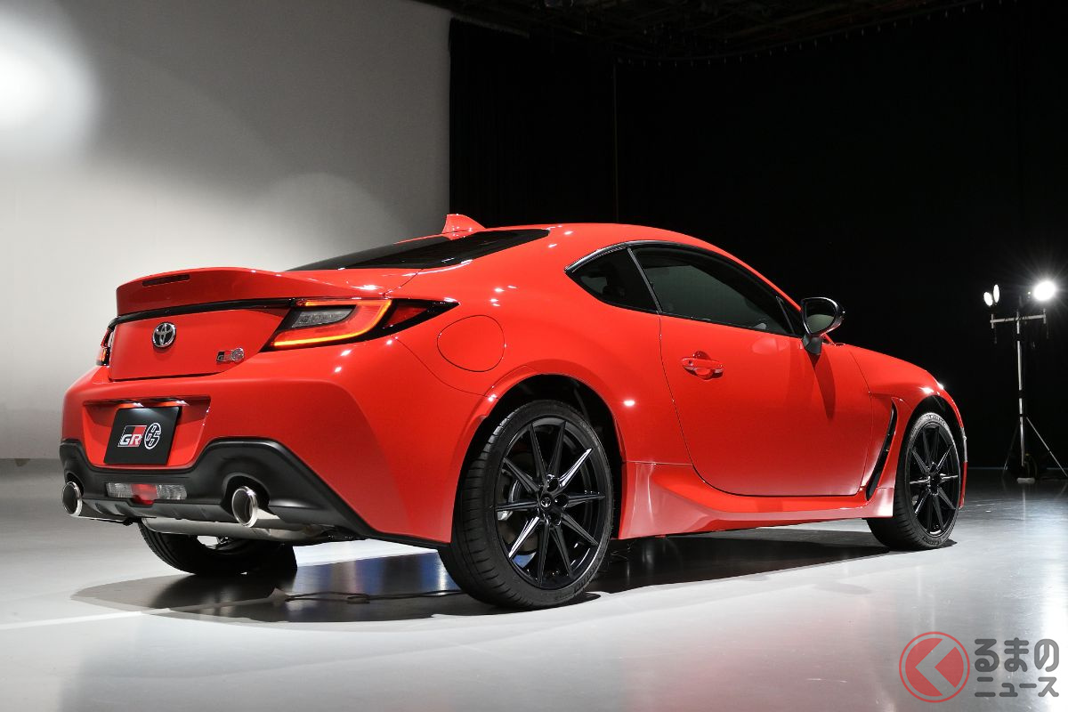 絶滅不可避のmt車 運転が楽しい 人気は健在 エンストや坂道発進が怖い Mt車あるある とは くるまのニュース 絶滅不可避のmt車 運転が楽しい 人気は健在 エンストや坂道発進が怖い Mt車あるある とは くるまのニュース