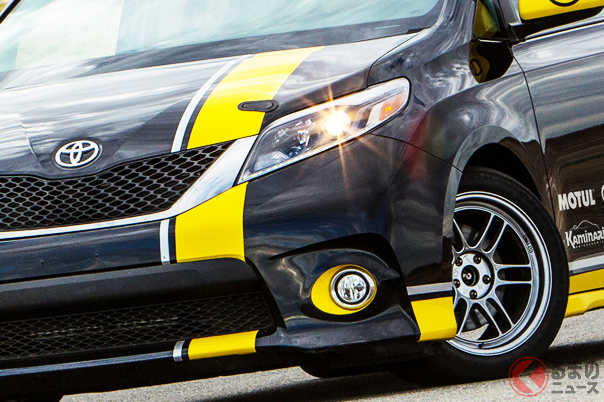 本気スポーツ仕様のトヨタミニバンが実在 シエナ Rチューンドコンセプト がスゴかった くるまのニュース 本気スポーツ仕様のトヨタミニバンが実在 シエナ Rチューンドコンセプト がスゴかった くるまのニュース
