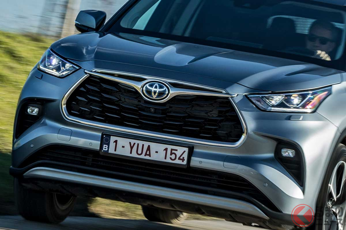 トヨタ新型「クルーガー ハイブリッド」(海外仕様)