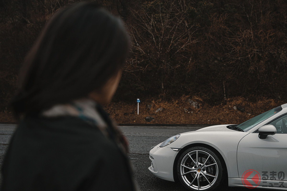 箱根ターンパイクのような道では私の好みはこの718ケイマンですね、と語るヤマシタさん