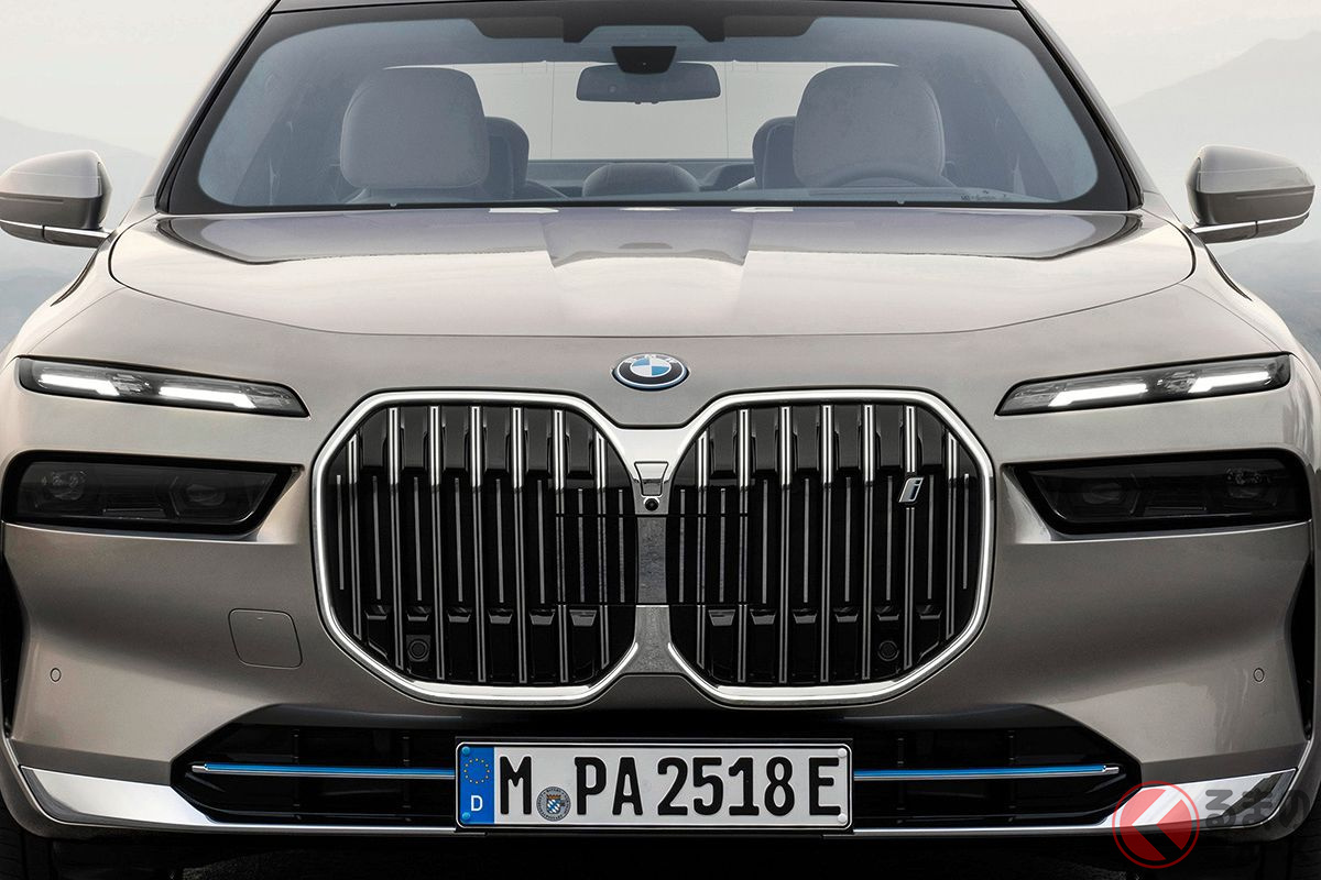 BMW新型「7シリーズ」のEV「i7」