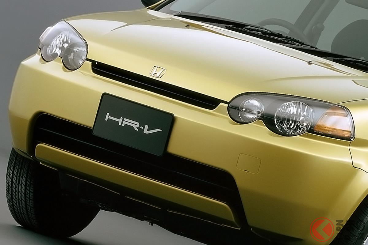 まさに現在のクロスオーバーSUVに通じるスタイリッシュなボディをまとった元祖「HR-V」