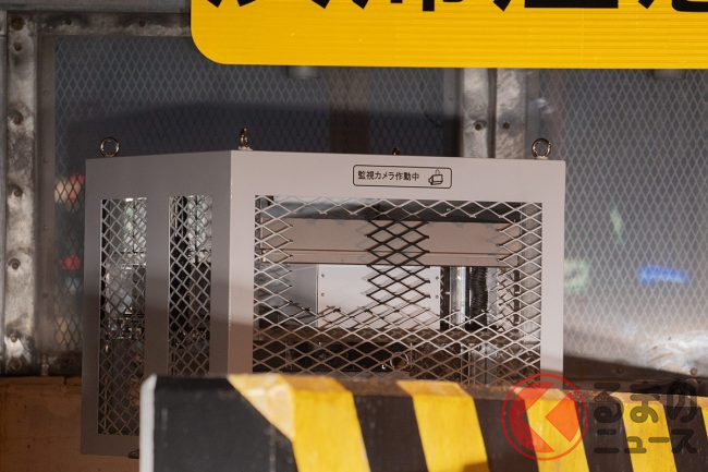 超新型 オービス 導入か 阪神高速で目撃多数 半固定式移動オービス の正体とは くるまのニュース 超新型 オービス 導入か 阪神高速で目撃多数 半固定式移動オービス の正体とは くるまのニュース