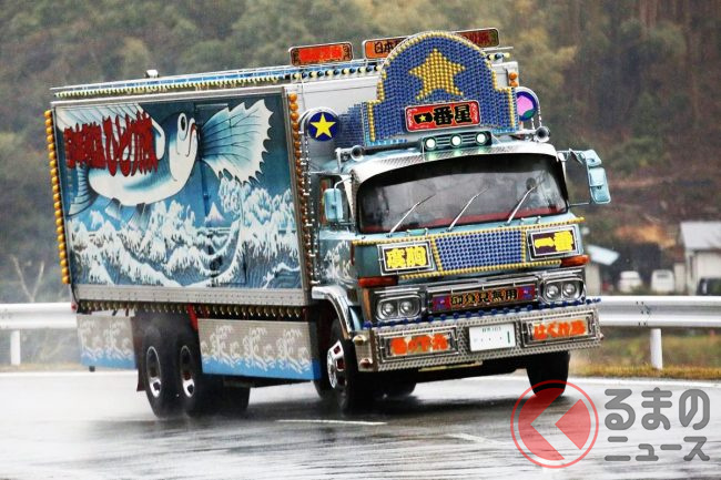 ド迫力煌めく デコトラ 誕生 なぜ 一番星号 を完全再現出来た トラック野郎 への熱い想いとは くるまのニュース ド迫力煌めく デコトラ 誕生 なぜ 一番星号 を完全再現出来た トラック野郎 への熱い想いとは くるまのニュース