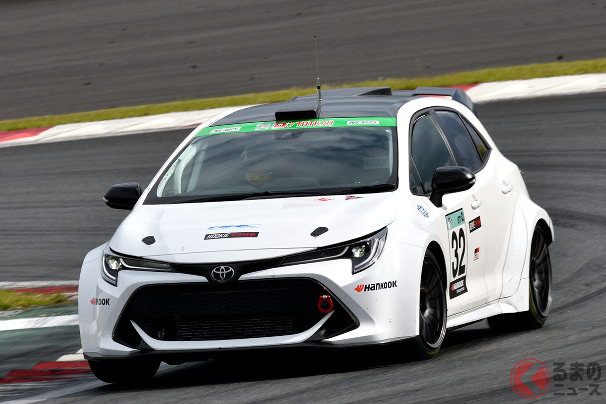 2021年4月には世界で初めて水素エンジンを搭載した「カローラスポーツ」が実走行を果たした!これからも「カローラ」は進化する?