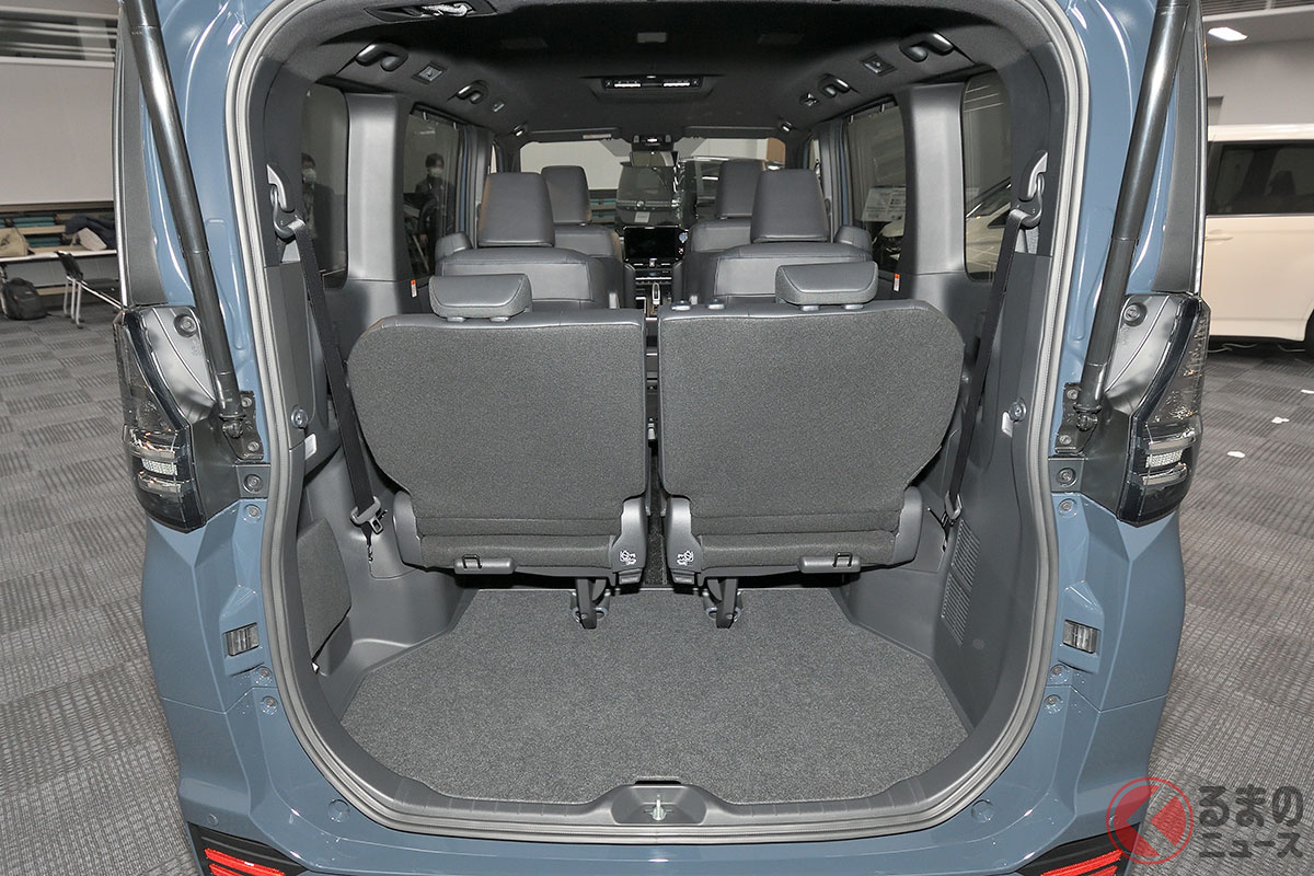 トヨタ新型 ノア ヴォクシー に全ミニバン層が感動 3列目シートのアレンジがカンタン過ぎて泣ける くるまのニュース トヨタ新型 ノア ヴォクシー に全ミニバン層が感動 3列目シートのアレンジがカンタン過ぎて泣ける くるまのニュース