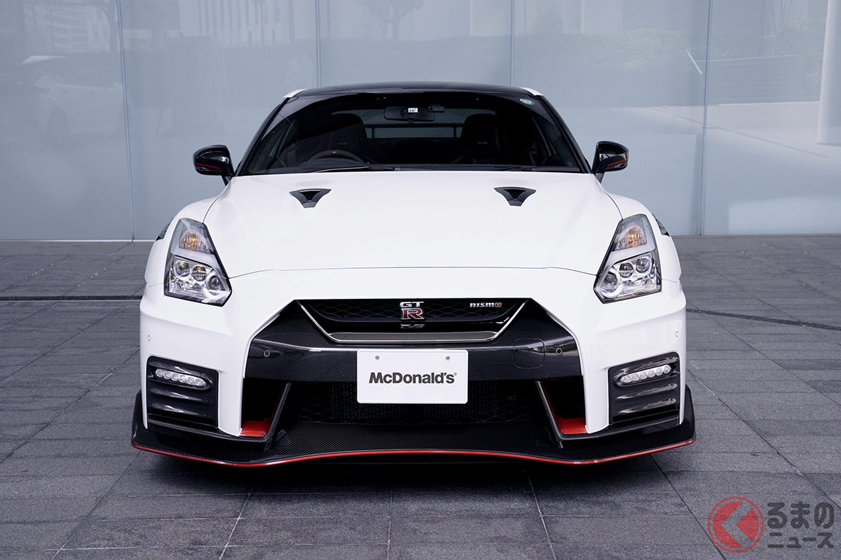 日産が Gt R Nismo の意味深ツイート よく見ると分かる変化とは何 くるまのニュース